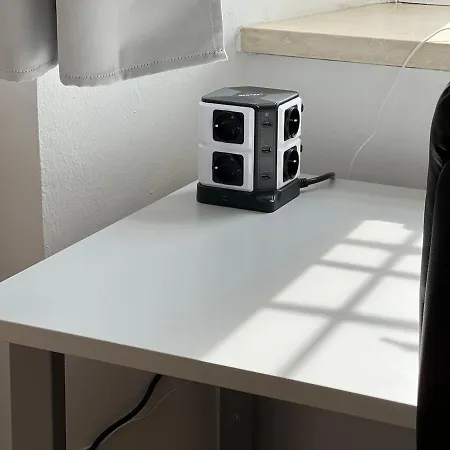 Yellow House - 2 施泰尔